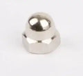 Metall-Hutmuttern vernickelt, M3
